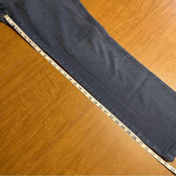 Chico’s Platinum Women’s Dark Blue Denim Straight Mid Rise Jeans Size 1.5 (10) - Picture 9 of 10